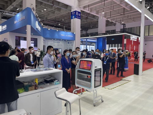 拒绝华而不实，坎德拉科技以“智慧电梯”机器人亮相世界机器人大会，展现多功能服务新标杆